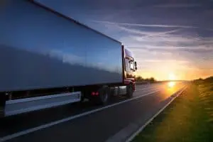 Improving Trucking Safety Using Virtual Reality