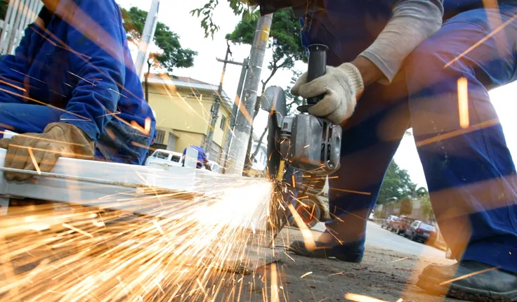 Worksite burn injuries to non-employees