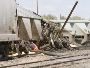 30 CSX Rail Cars Derail in Macon County, Georgia