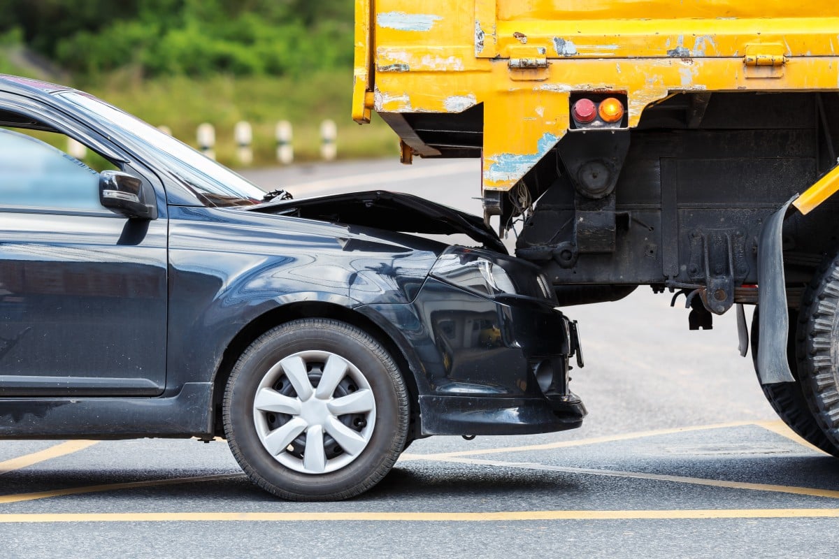 Why RearEnd Truck Collisions Are Often Complicated Harris Lowry
