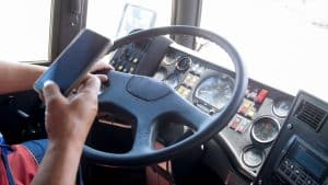 The Impact of Distracted Driving in Atlanta Truck Accidents